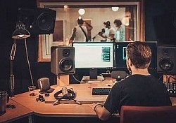 https://mixlabstudio-online-school.coursify.me/courses/sound-production